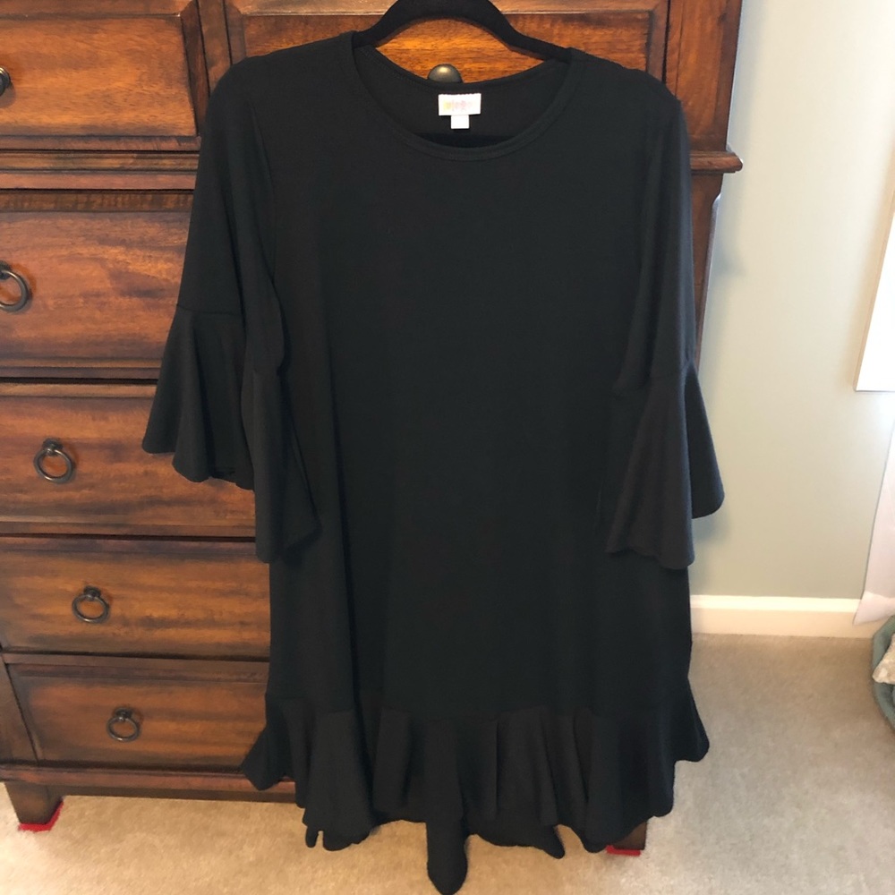 Lularoe solid black XL Monroe